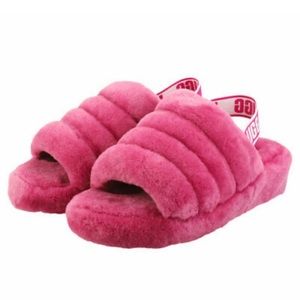 PINK UGGS SLIPPERS